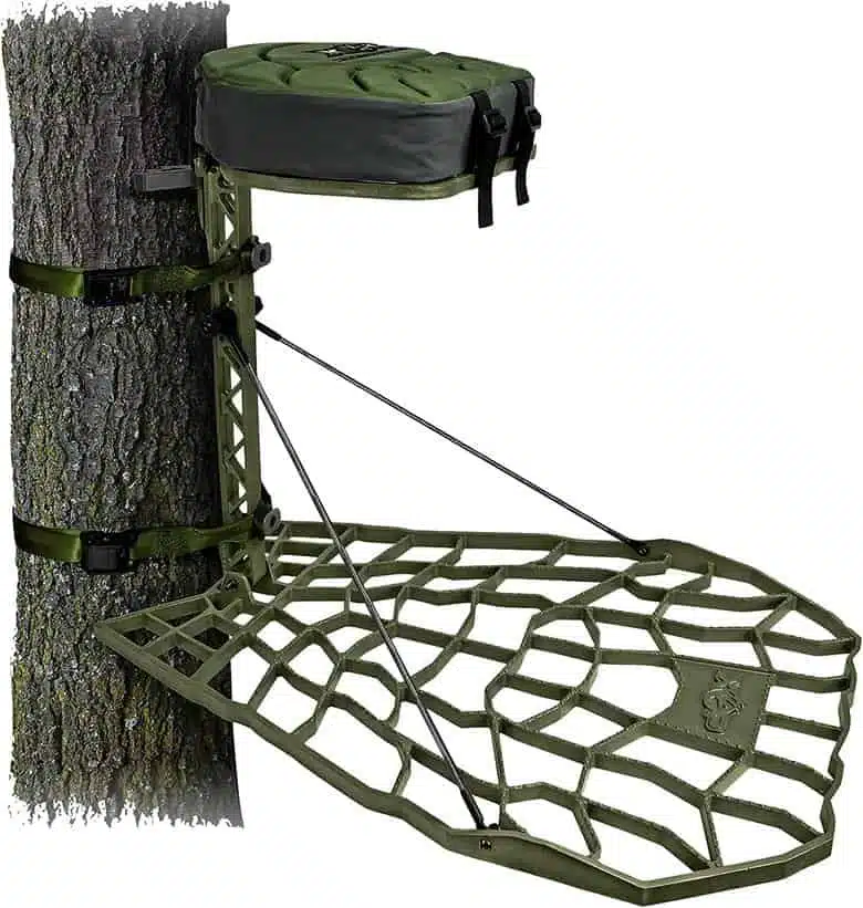 Best Climbing Tree Stands For Bowhunting - Top Picks For The Early Season [2023]